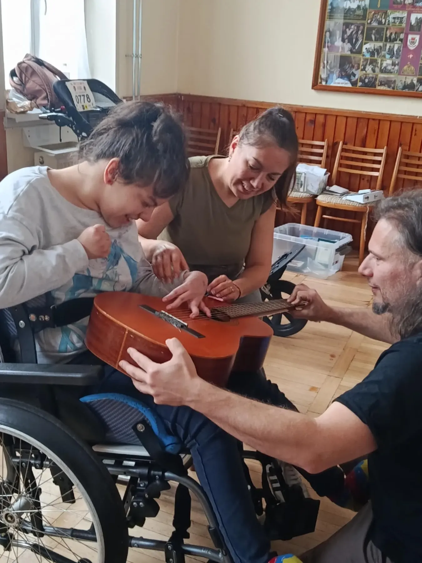 A novemberi zeneterápián a gitár volt a fő hangszer – 3. kép