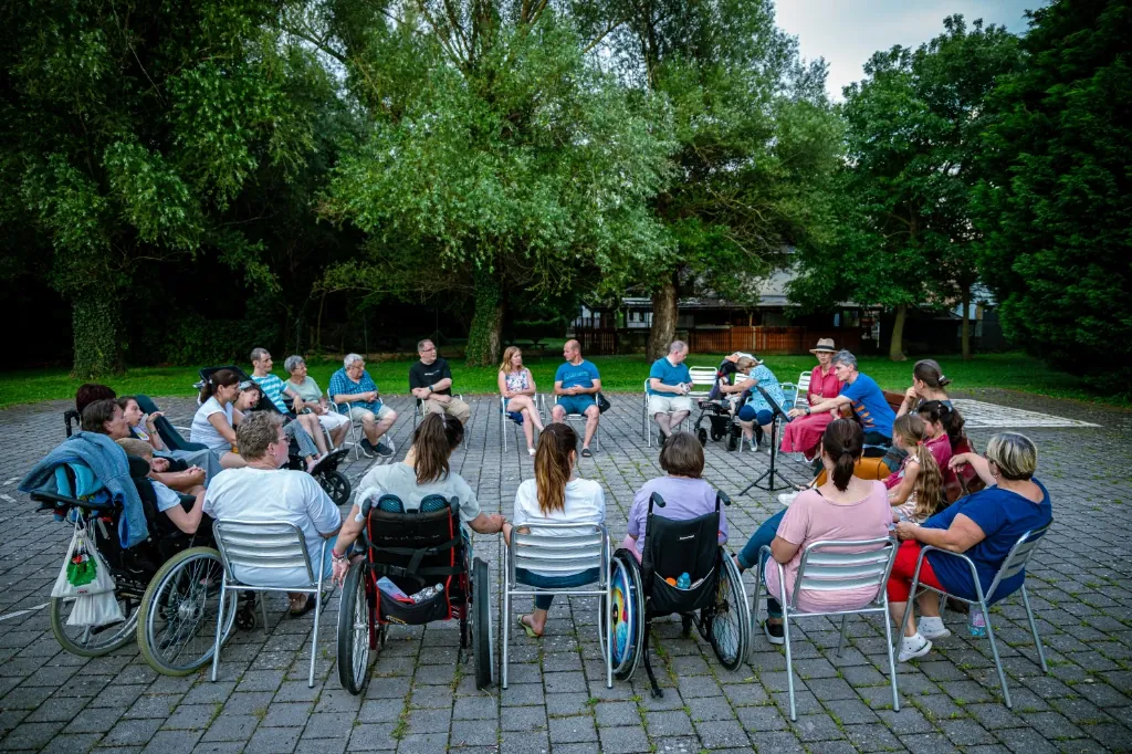 Meseterápiás tábort tartottunk a Balatonon