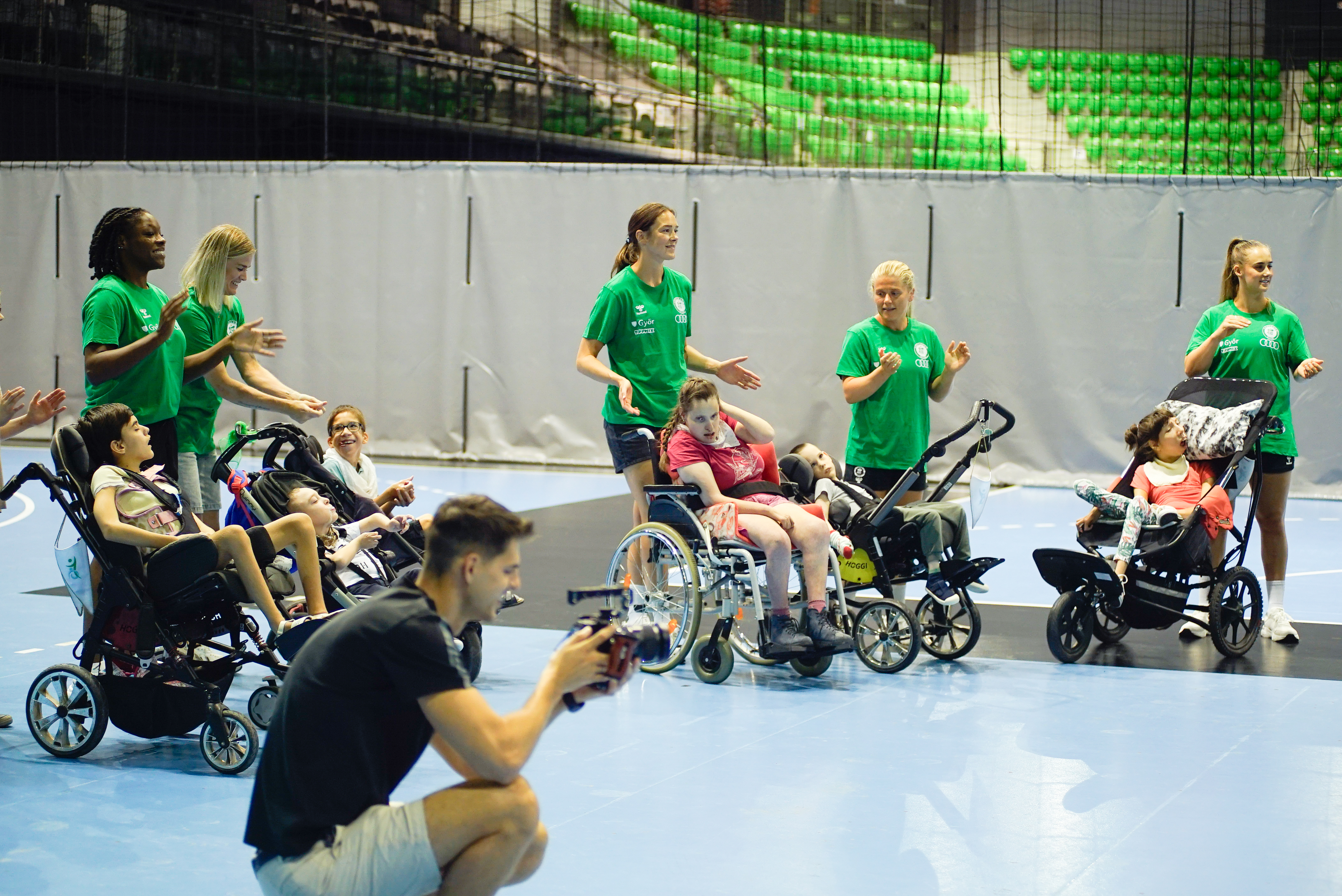 Közös taps és mosolyok a DanceAbility programon